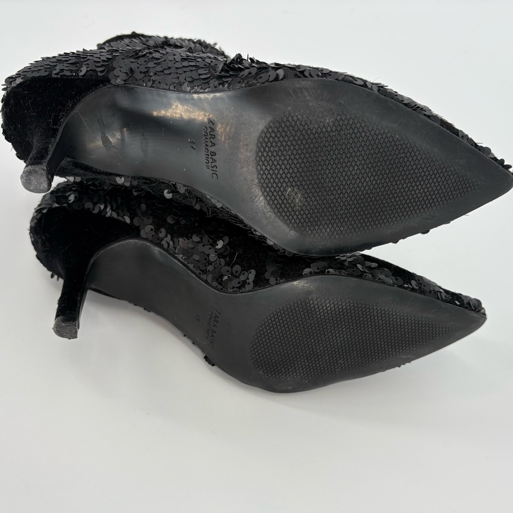 ZARA Velvet and Sequin Ankle Boot - Picture 15 of 16